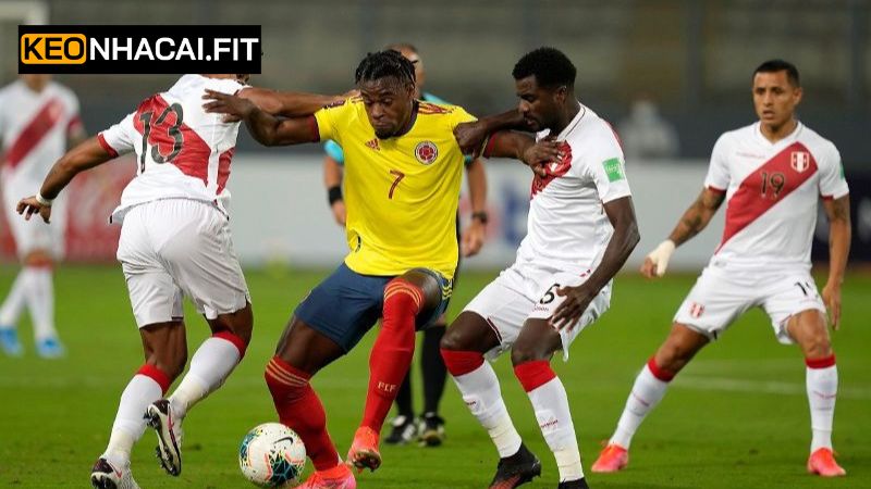 Soi kèo châu Âu trận Colombia - Peru